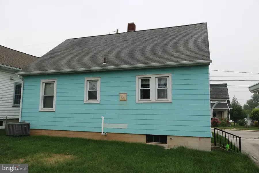 567 N Franklin St, Hanover, PA 17331 - #3