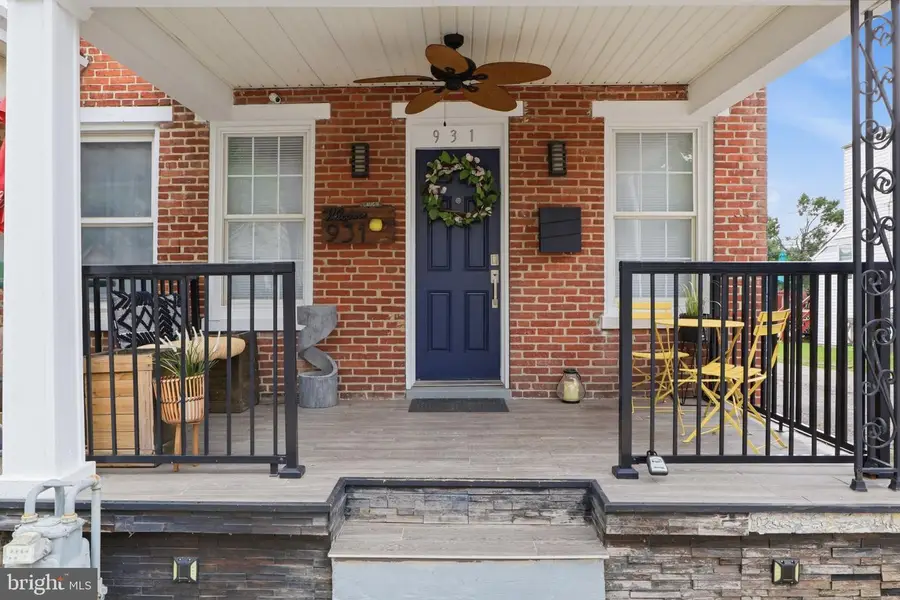 931 E Philadelphia St, York, PA 17403 - #3