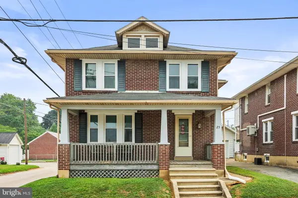 25 S Clinton St, YORK, PA 17404