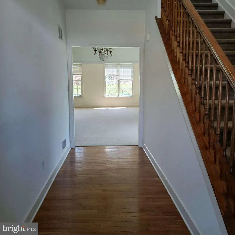 111 Scully Pl, Lewisberry, PA 17339 - #2