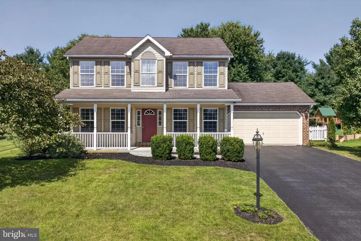 150 Martel Cir, Dillsburg, PA 17019 - #1