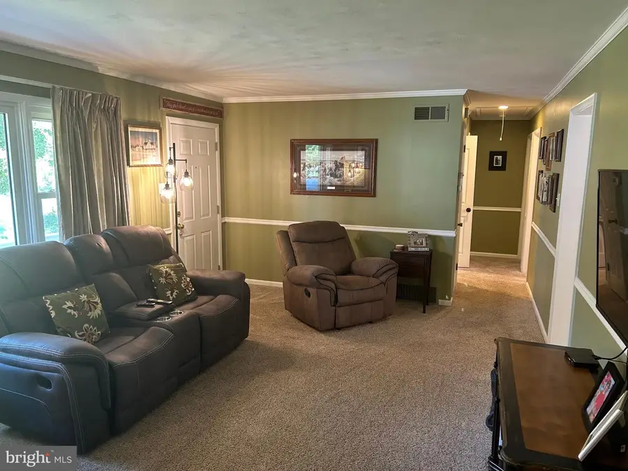 502 Bowman Ave, Lewisberry, PA 17339 - #3