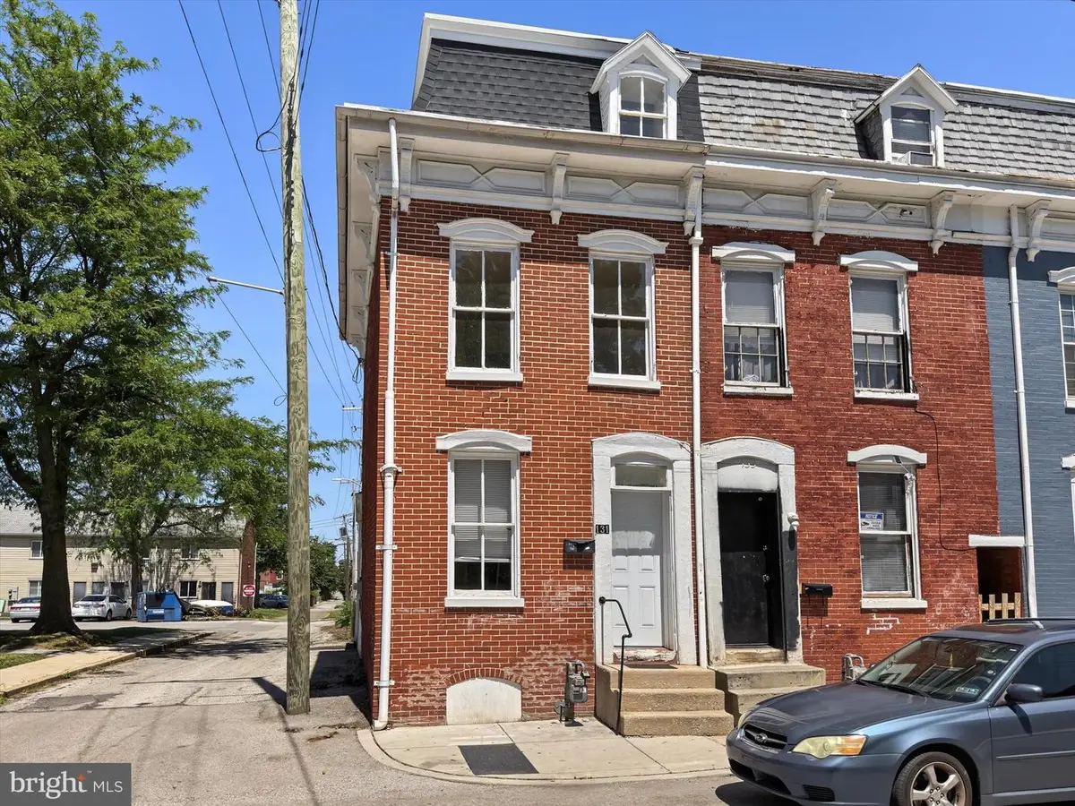 131 E Maple St, York, PA 17401 - #1