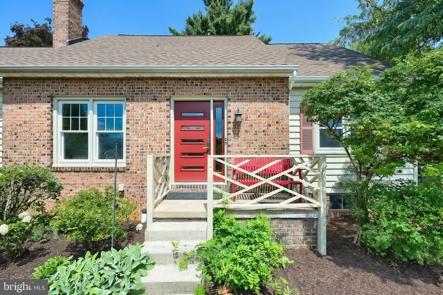 101 Westview Dr, Shrewsbury, PA 17361 - #2