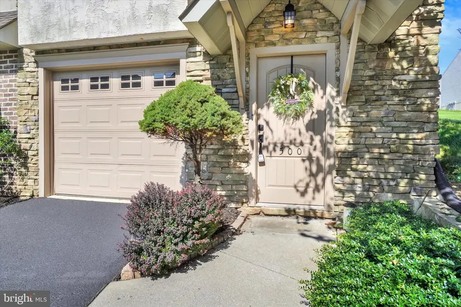 500 Bridle Path Ln, Red Lion, PA 17356 - #2