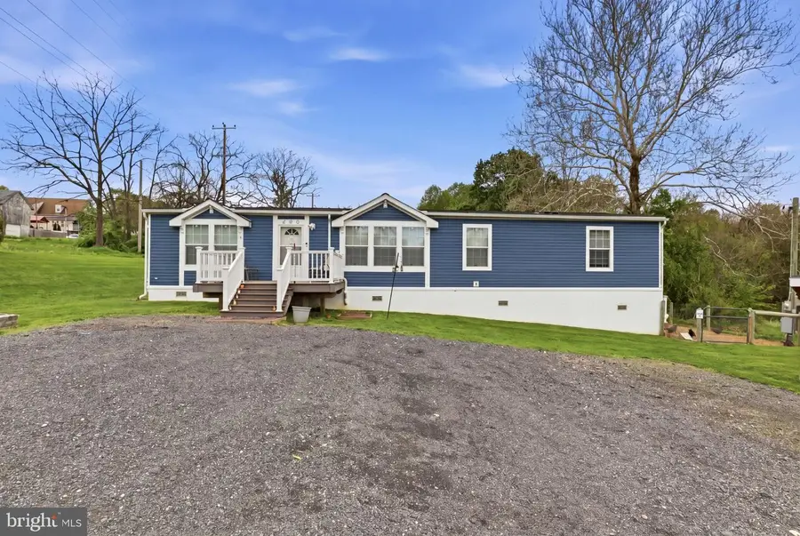 200 Baptist St, Delta, PA 17314 - #2