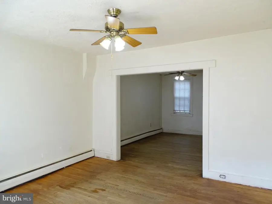 550 S Queen St, York, PA 17403 - #2