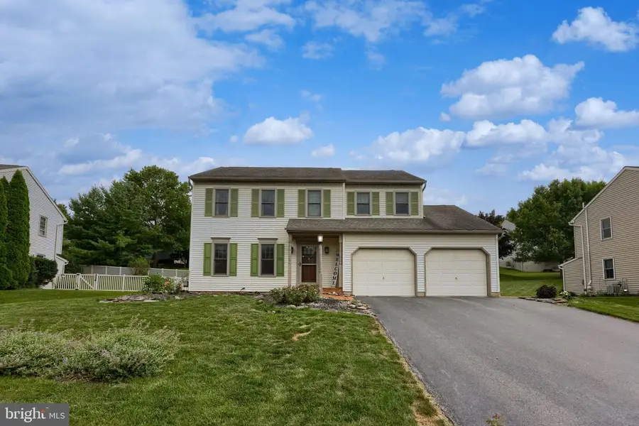 740 Chesterbrook Dr, York, PA 17406 - #2