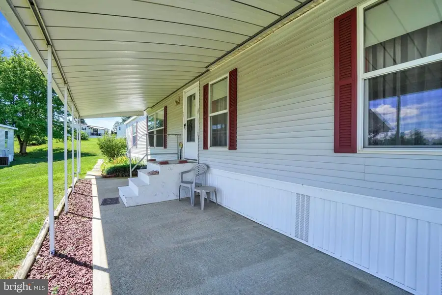 126 Gateshead Dr, Stewartstown, PA 17363 - #3