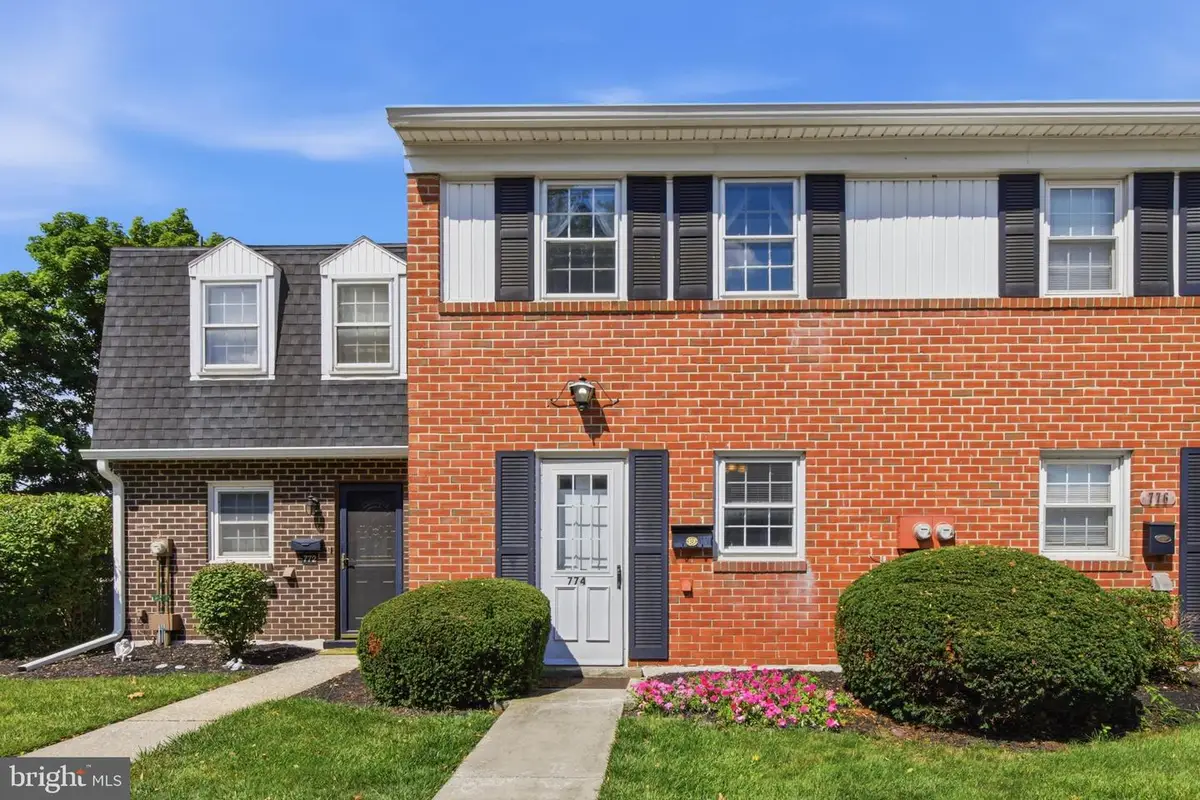 774 Hardwick Pl, York, PA 17404 - #1