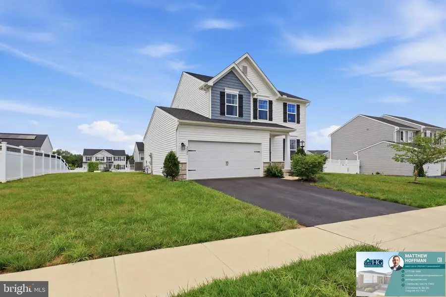 3535 Winter Dr, Dover, PA 17315 - #2