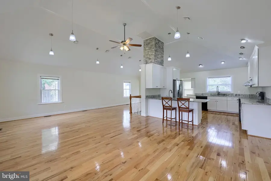 419 Cottage Pl, Red Lion, PA 17356 - #2