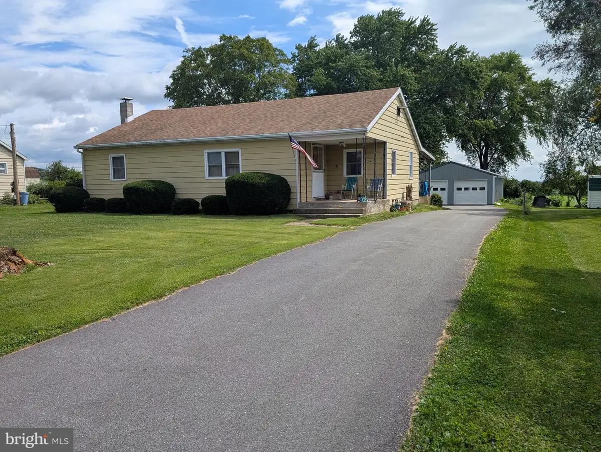 179 Bluestone Rd, York, PA 17406 - #1