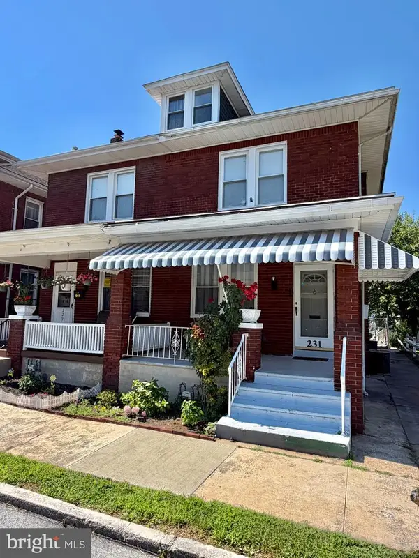 231 Harding Ct, YORK, PA 17403