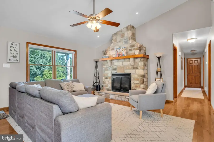 147 Whiskey Springs Rd, Dillsburg, PA 17019 - #3