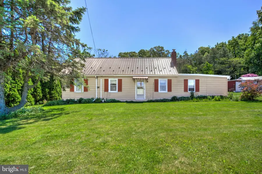 3472 Messersmith Rd, York, PA 17408 - #2