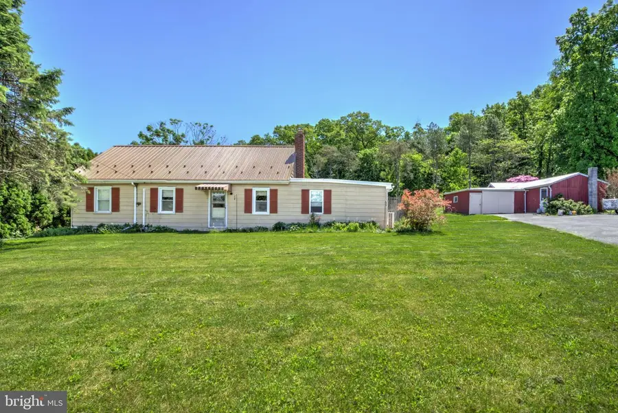 3472 Messersmith Rd, York, PA 17408 - #3