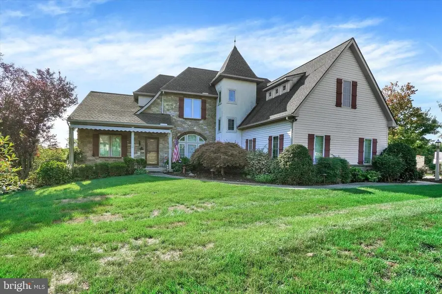 123 Livia Ln, Wrightsville, PA 17368 - #2