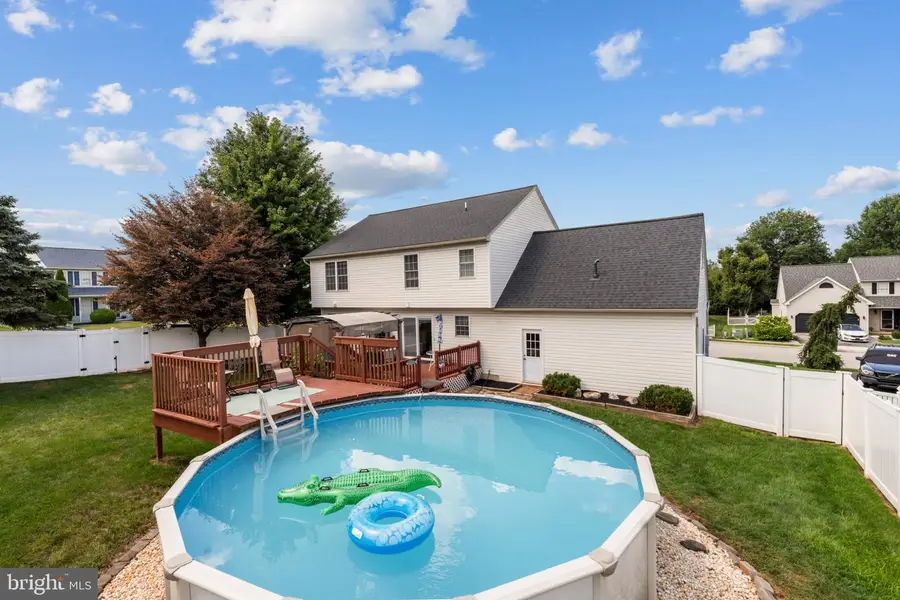2768 Sparrow Dr, York, PA 17408 - #3