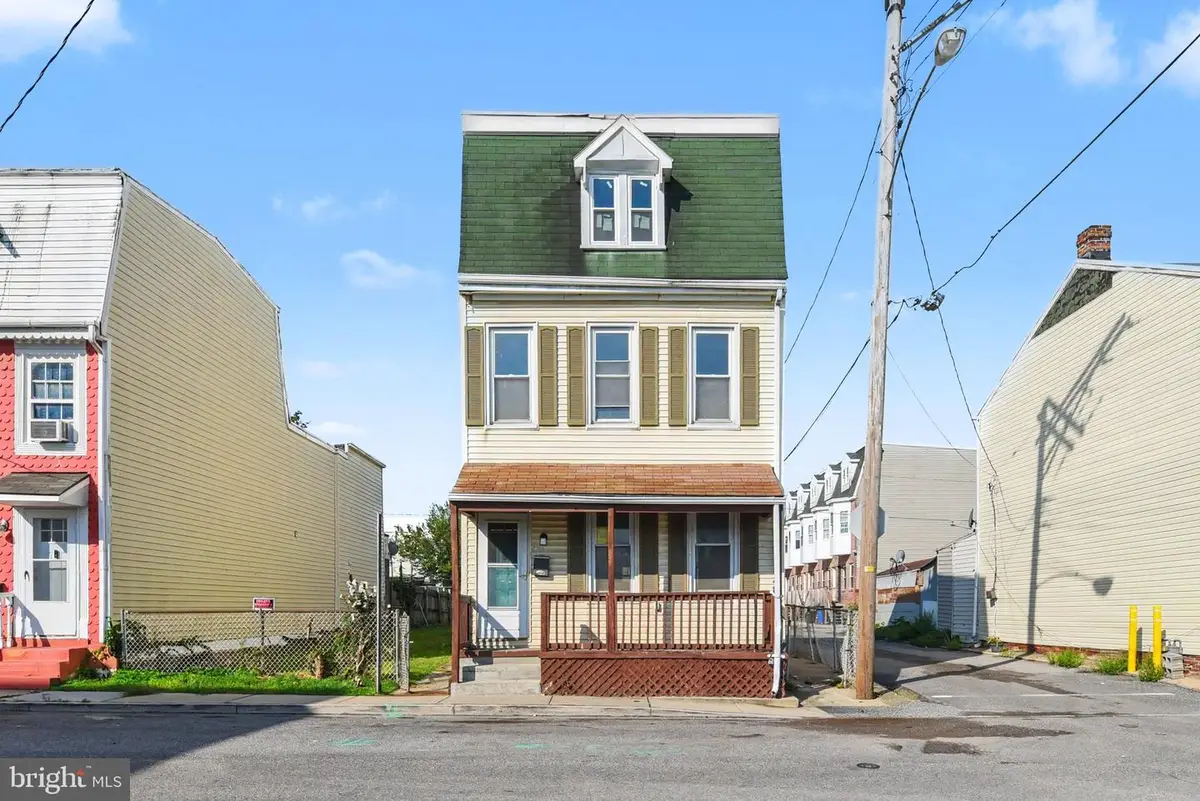 225 Green St, York, PA 17401 - #1