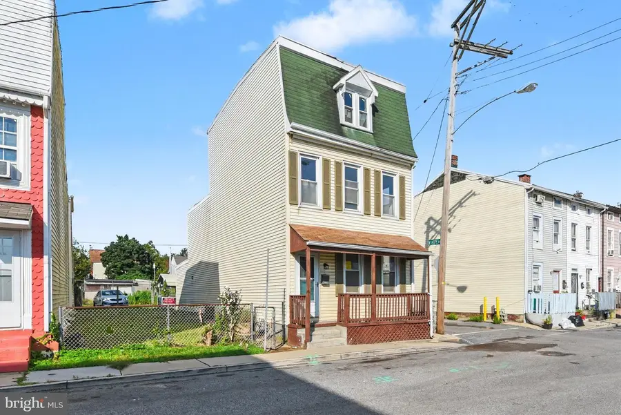 225 Green St, York, PA 17401 - #2