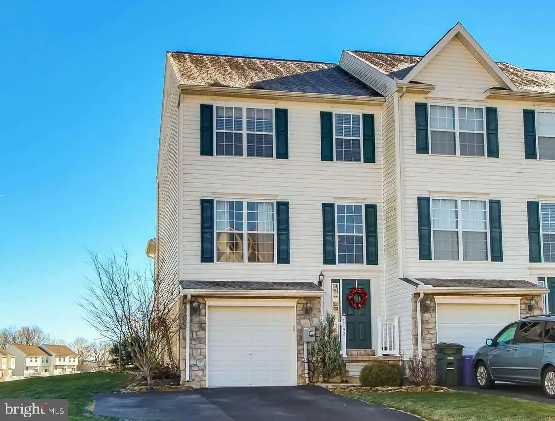 1192 Ledge Dr, York, PA 17408 - #1