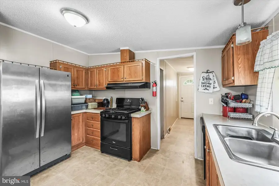 68 Dew Drop Rd, York, PA 17403 - #2