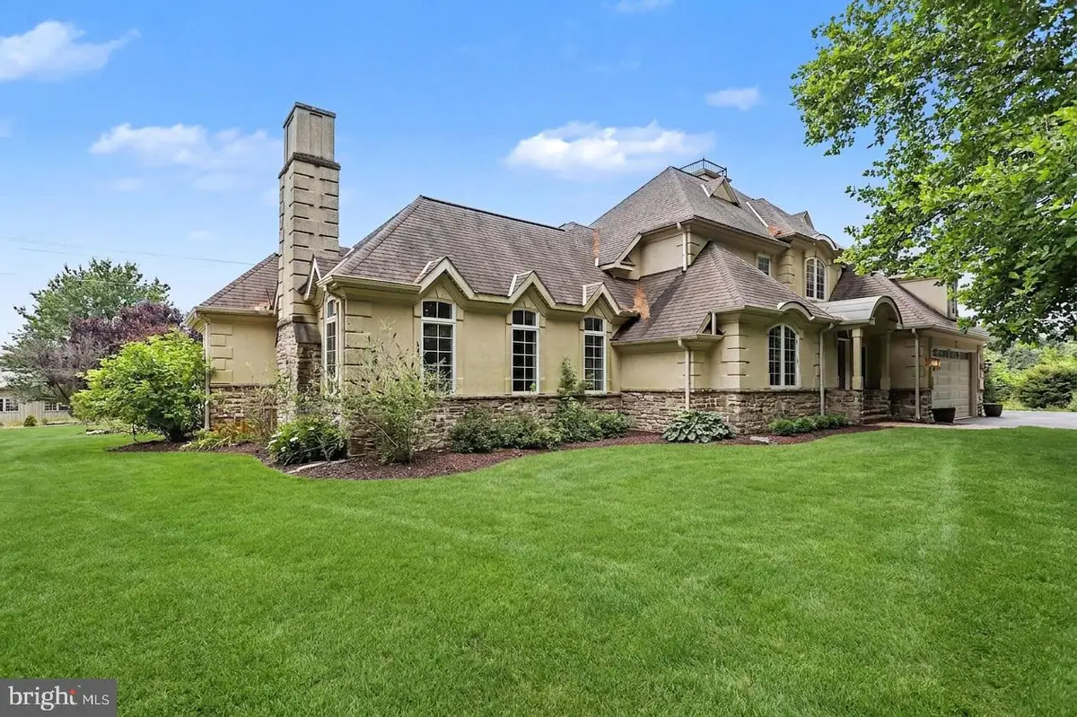 4097 Wren Rd, Thomasville, PA 17364 - #1