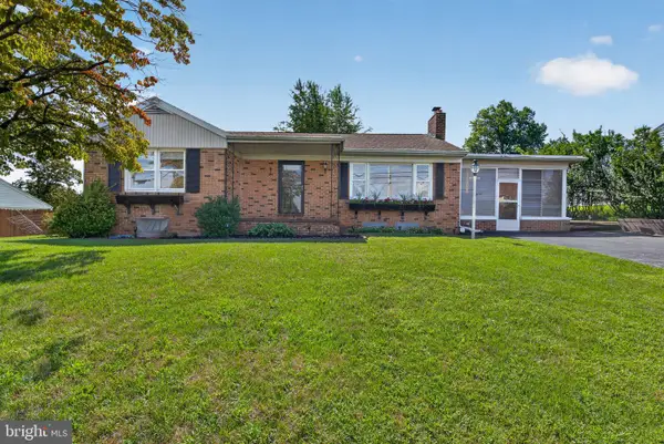 570 Manor Rd, WINDSOR, PA 17366