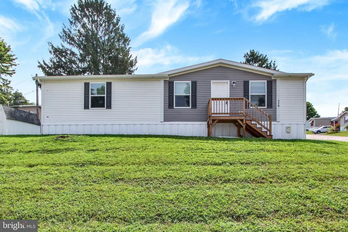 119 Chestnut Hill Dr, York, PA 17408 - #1