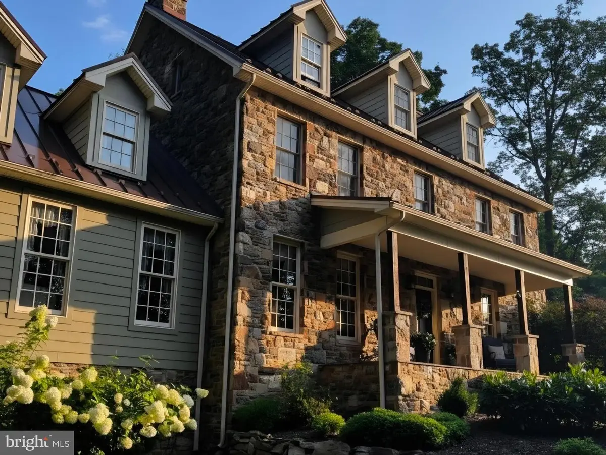 1278 Glatco Lodge Rd, Hanover, PA 17331 - #1