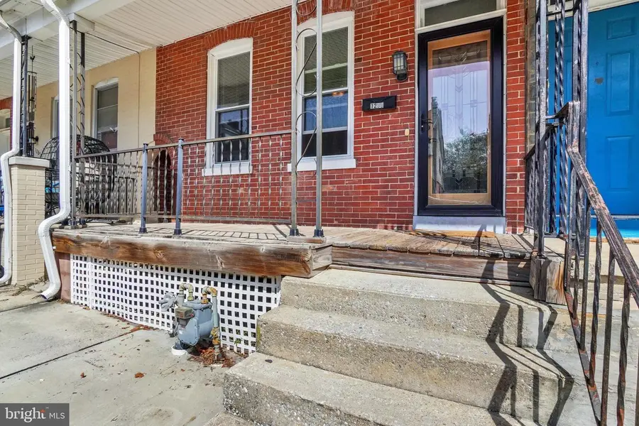 1283 W Poplar St, York, PA 17404 - #3