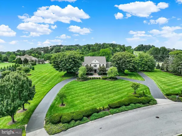 715 Rosewood Ln, YORK, PA 17403