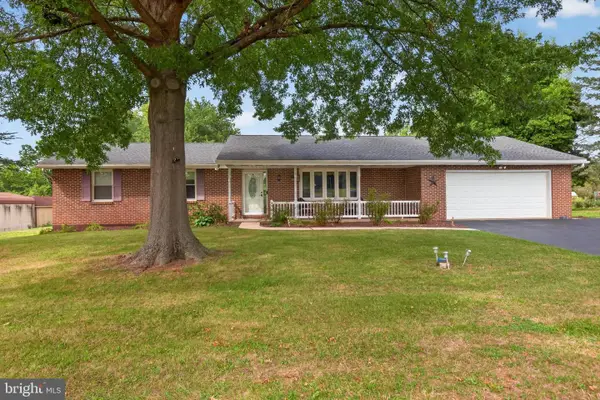 2193 Roosevelt Ave, YORK, PA 17408