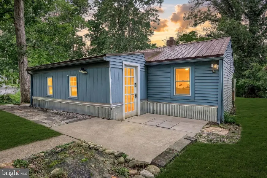 2451 Log Cabin Rd, York, PA 17408 - #2