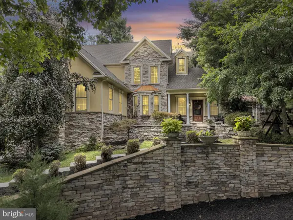 2250 Baker Rd, YORK, PA 17408