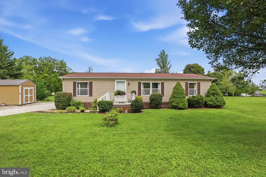 13 Crest Hill Ln, Red Lion, PA 17356 - #2