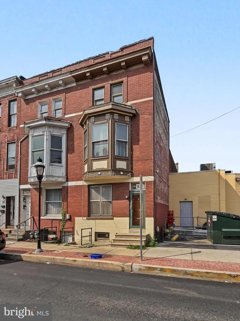 110 S Penn St, York, PA 17401 - #1