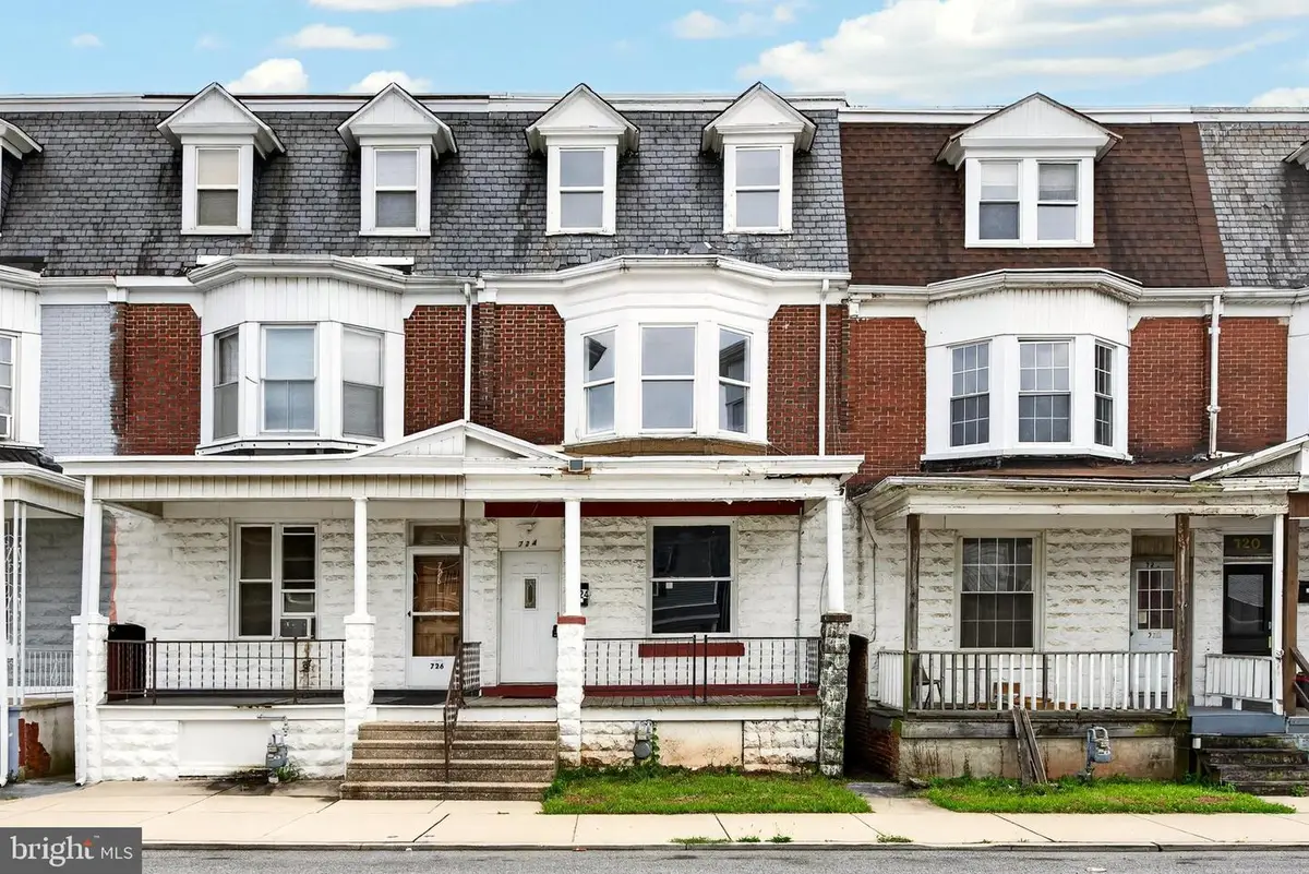 724 E Chestnut St, York, PA 17403 - #1