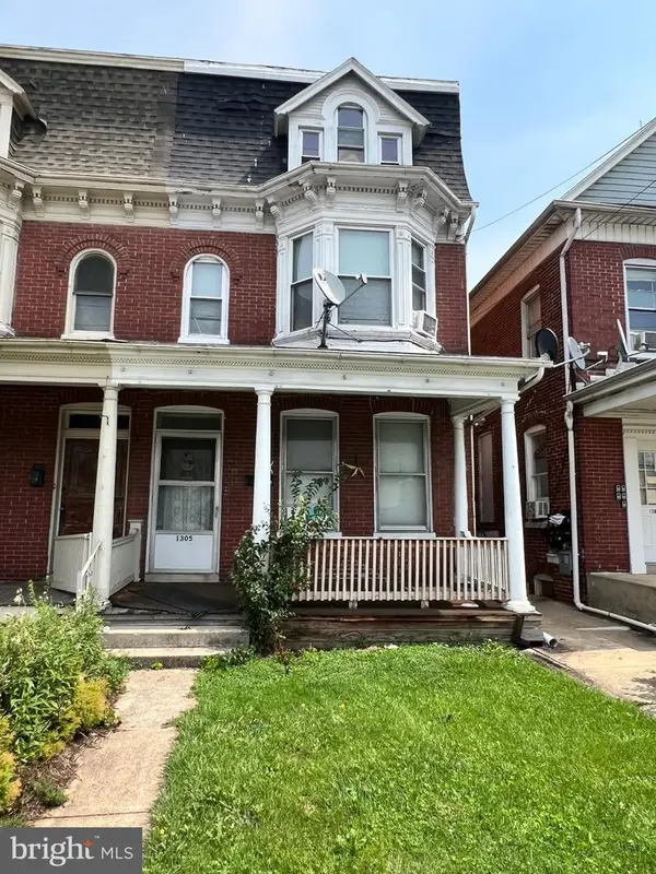 1305 N George St, YORK, PA 17404