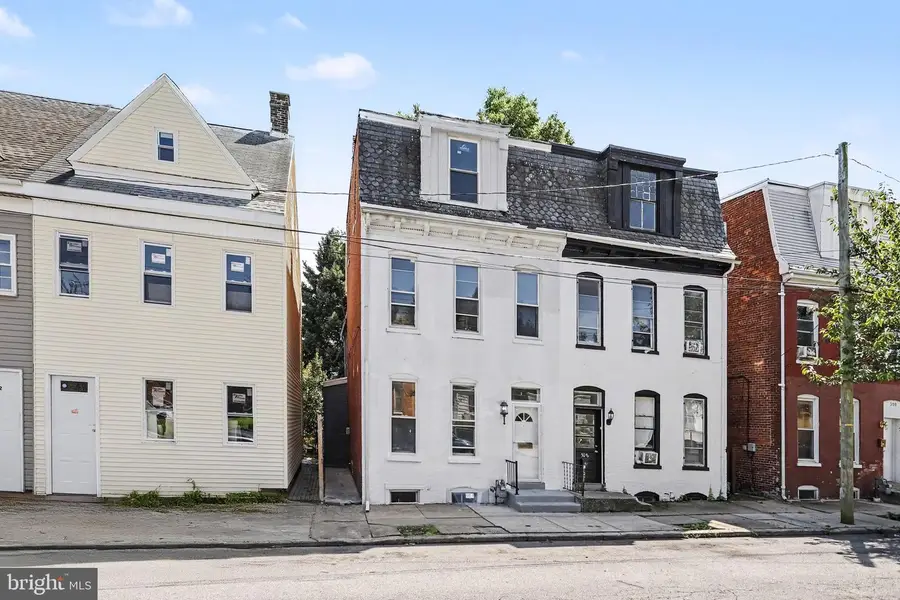 306 W North St, York, PA 17401 - #2