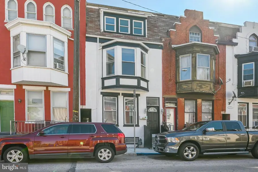 527 S Duke St, York, PA 17401 - #2