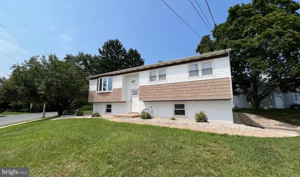 42 Mulberry Ct, DOVER, PA 17315