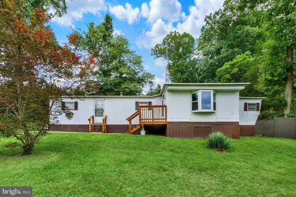460 Old York Rd, WELLSVILLE, PA 17365