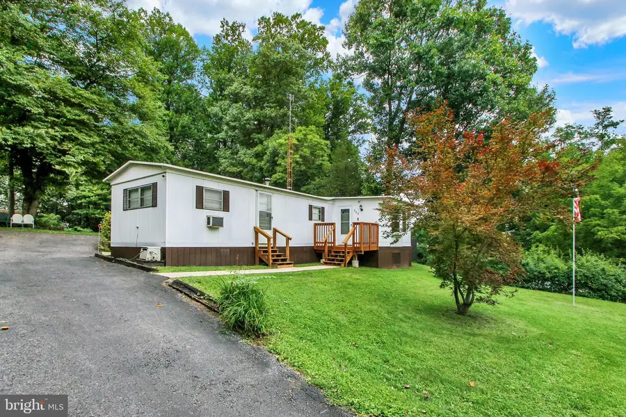 460 Old York Rd, Wellsville, PA 17365 - #2