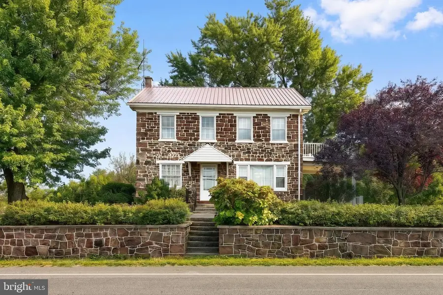 4951 Carlisle Rd, Dover, PA 17315 - #2