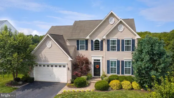 2526 Codorus Ln, SPRING GROVE, PA 17362