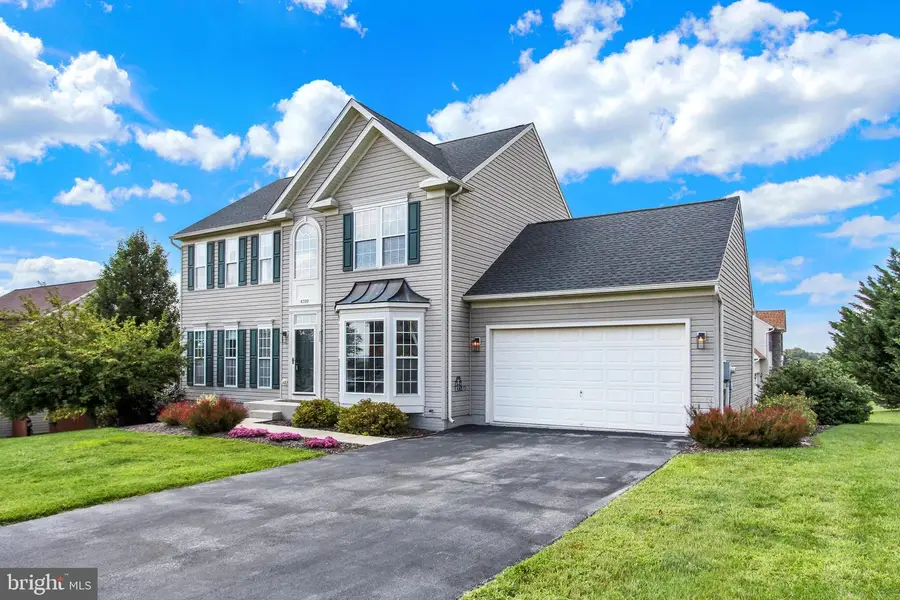 6310 Lauren Ln, Spring Grove, PA 17362 - #2