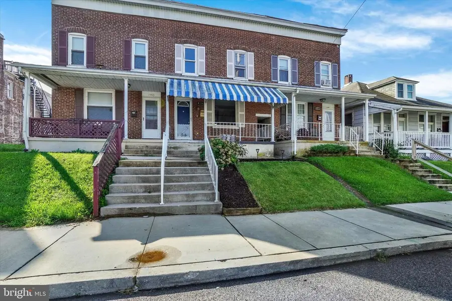1582 W King St, York, PA 17404 - #2