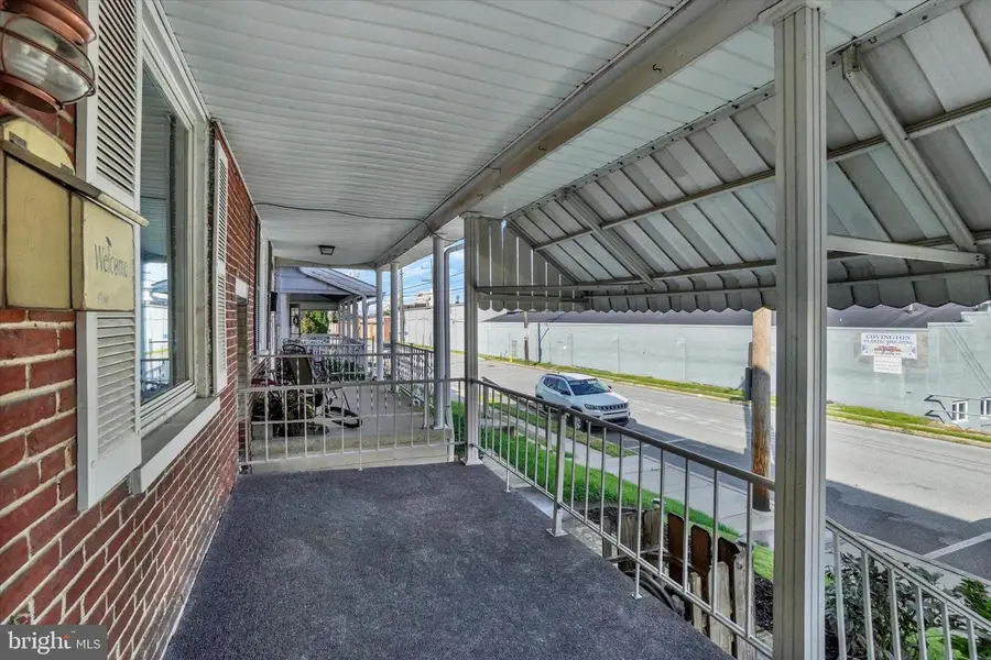 1582 W King St, York, PA 17404 - #3
